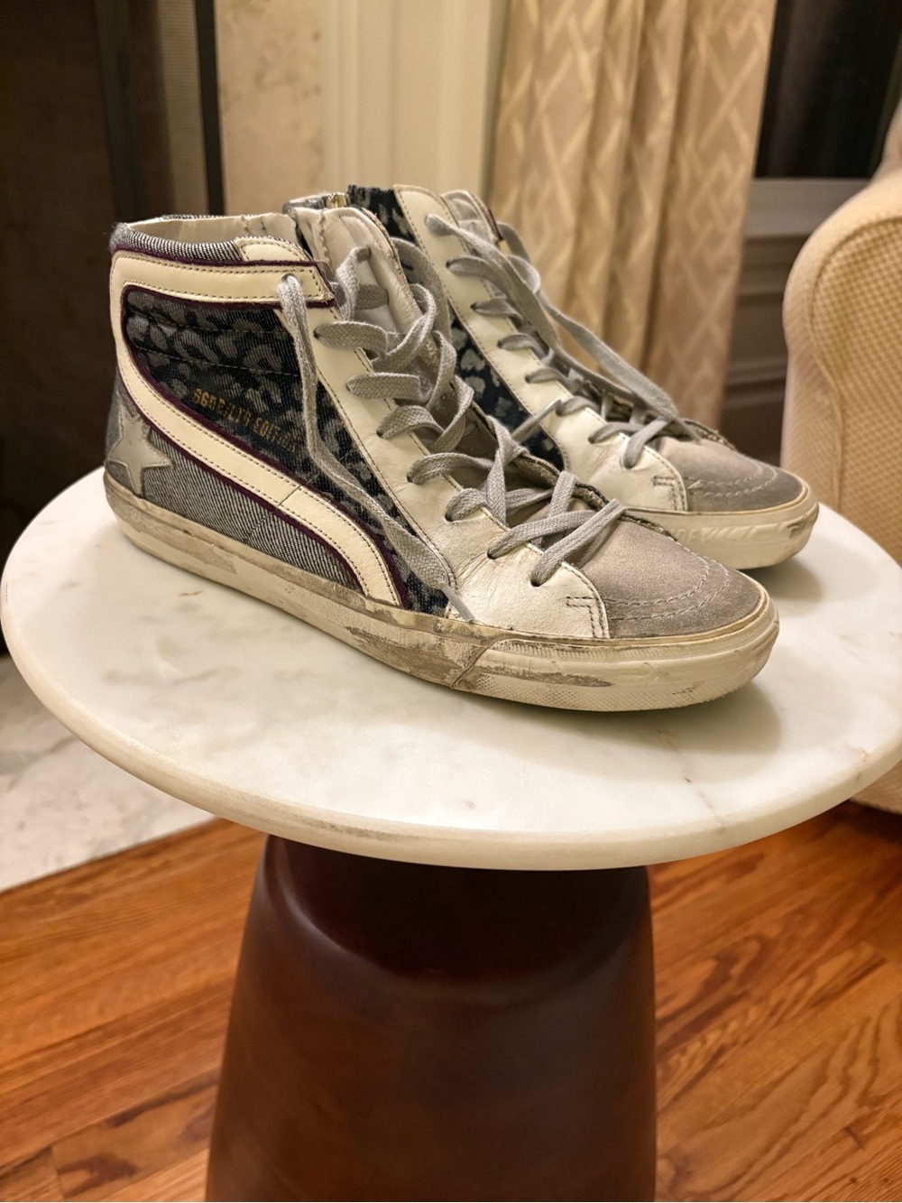 NWOT Golden Goose Limited Edition Slides size 39